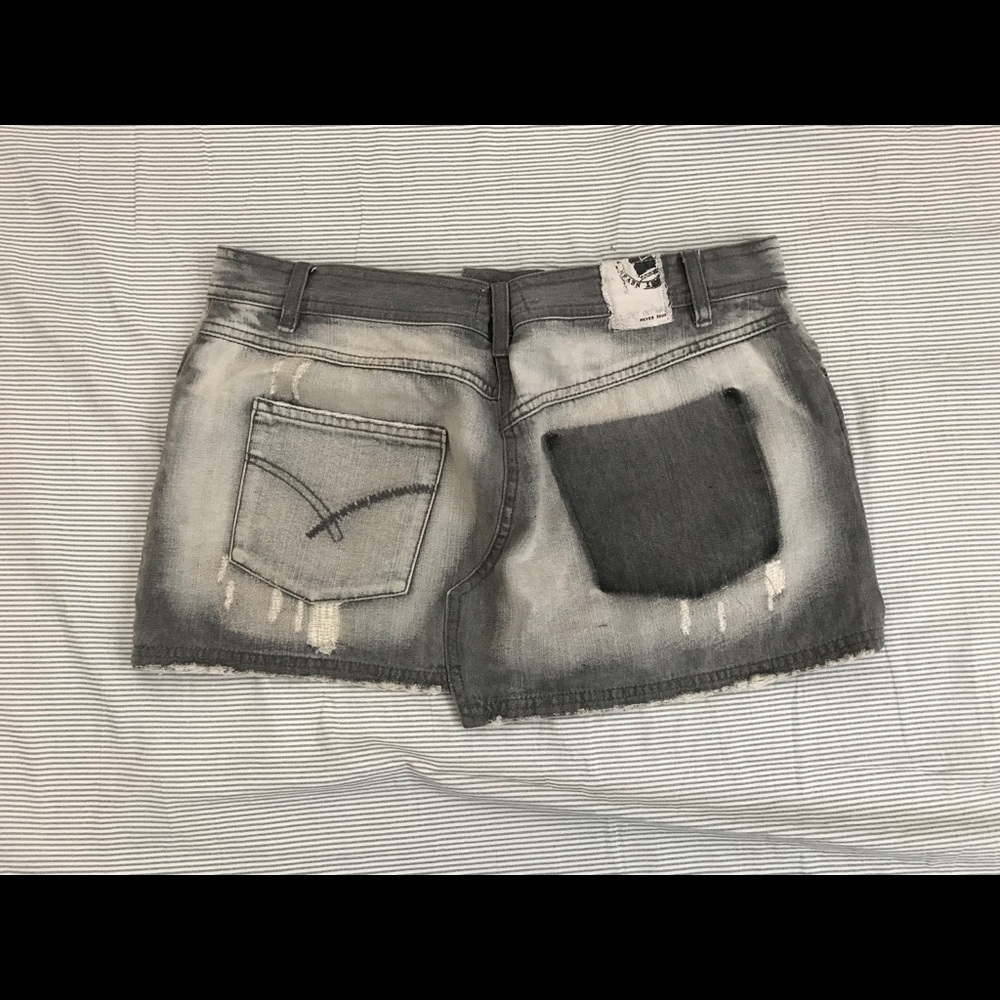 Cute Jean skirt!
